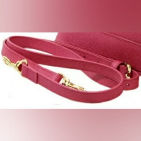 Samantha Thavasa Pink Handbag purse with handles & strap gold lock &keys - Picture 16 of 16